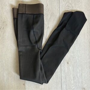 Black fleece lined Leggings